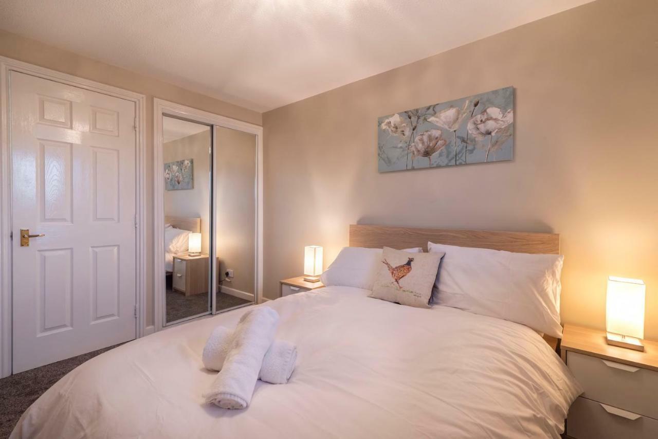 Apartament Sec/ Hydro Two Bed Flat With Free Parking And Great View Glasgow Zewnętrze zdjęcie